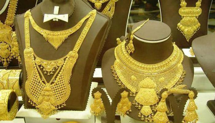 Govt's PAN rule on gold purchase backfires, boosts unofficial trade 