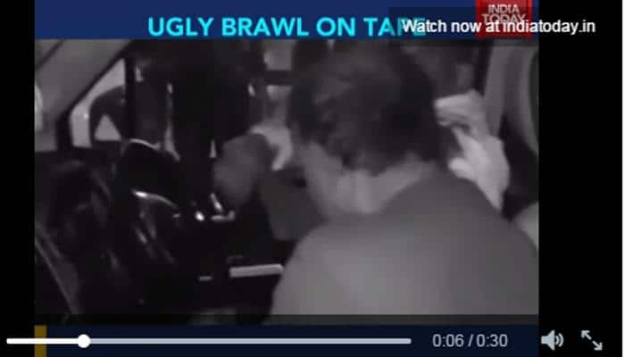 Shocking! Drunk Tihar jail officials knock each other off inside car - Watch