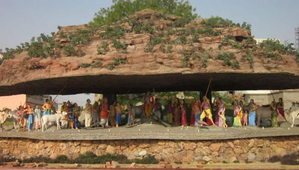 Why Krishna lifted the mighty Govardhan hill – A good lesson to learn | Spirituality News | Zee News