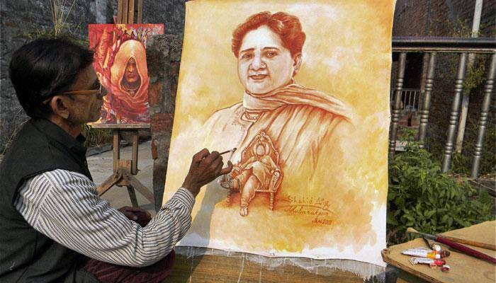 Allahabad High Court to hear plea on bungalow allotted to Mayawati today