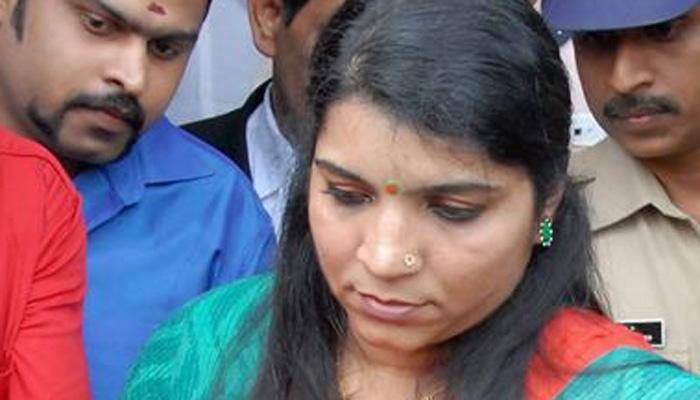 Was never a stranger to Oommen Chandy, had freedom to visit his house anytime: Saritha Nair