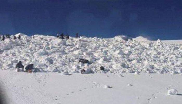 Defence Minister Manohar Parrikar rules out withdrawing troops from Siachen 