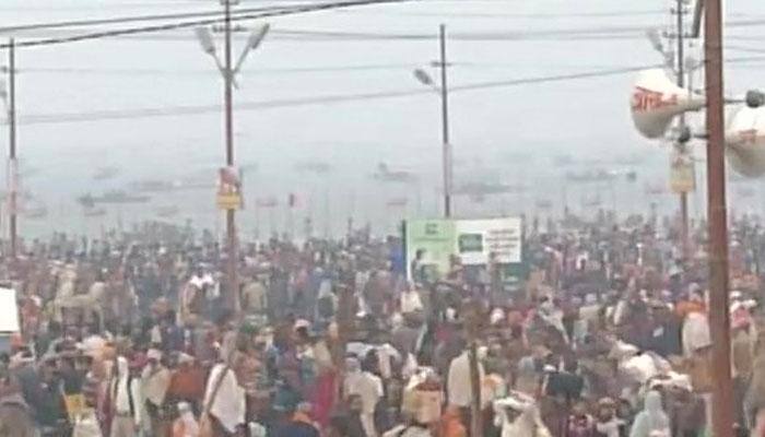 Devotees throng 'Har Ki Pauri', 'Triveni Sangam' ghats to take holy dip on Mauni Amavasya
