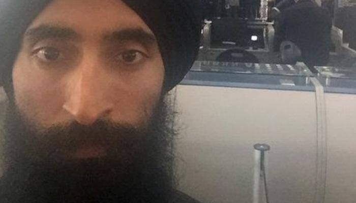 Aeroméxico doesn't let turban-wearing US actor Waris Ahluwalia board flight