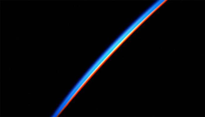 See pic: NASA astronaut Scott Kelly tweets pic of sunset from space!