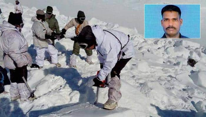 RIP Hanumanthappa Koppad: B-Town mourns brave soldier&#039;s death