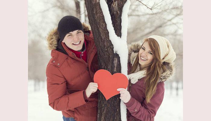Valentine week: Celebrate 'Hug Day' in this unique way!