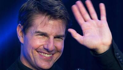 Tom Cruise allows politician to use movie poster