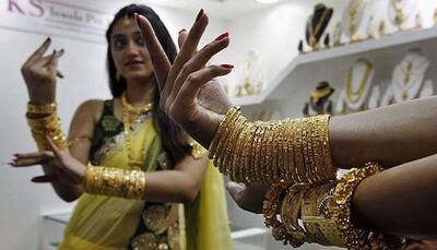 Gold price skyrockets, inches closer to Rs 30,000-mark