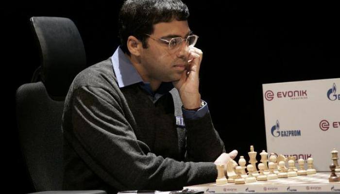 Viswanathan Anand keeps lead in Zurich challenge