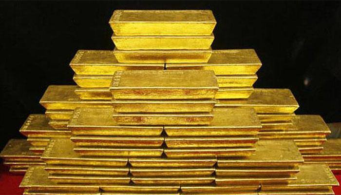 Gold futures falls by Rs 241 to Rs 28,449 per 10 grams