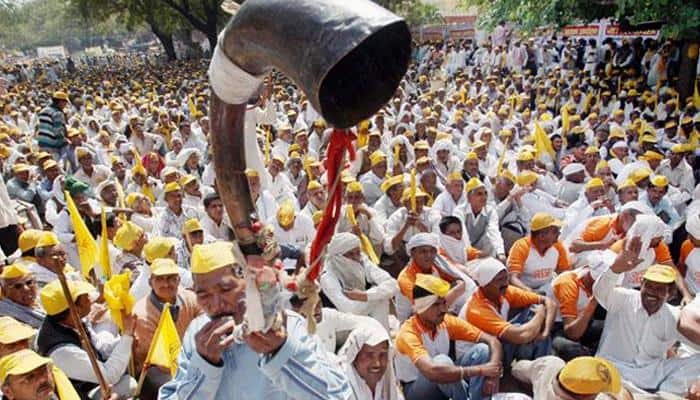Jats continue stir in Haryana; road, rail traffic disrupted