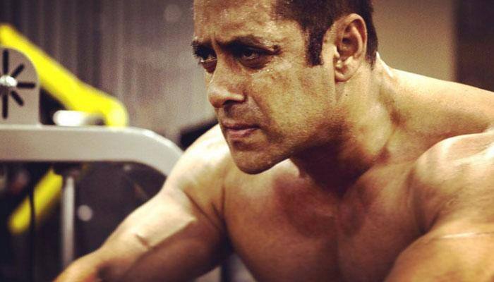 Muscle man! 'Sultan' Salman Khan trains with real wrestlers