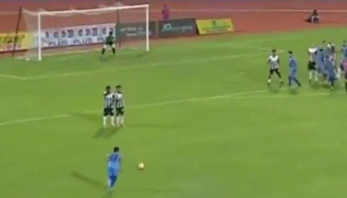 VIDEO: Unknown Faiz Subri trumps Roberto Carlos' 1997 wonder goal