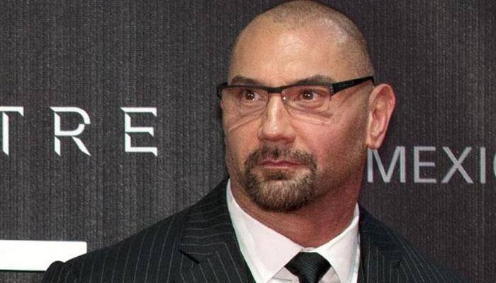 VIDEO: Former WWE superstar Dave Bautista calls Manny Pacquiao a f&#039;ing idiot