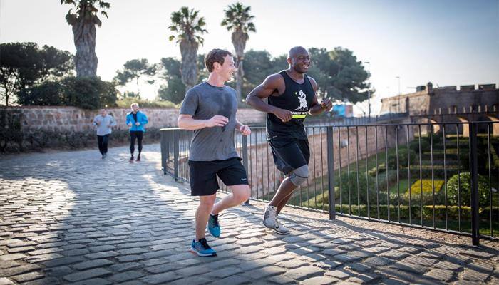 See pics: Facebook CEO Mark Zuckerberg's Barcelona bonding! 