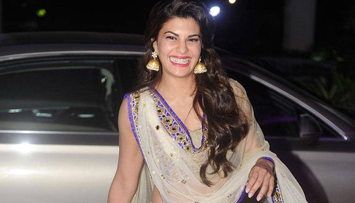 Jacqueline Fernandez in awe of 'bestie' Sonam Kapoor's 'Neerja'!