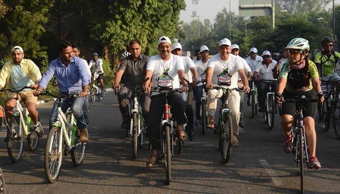 Delhi to observe fifth car-free day today