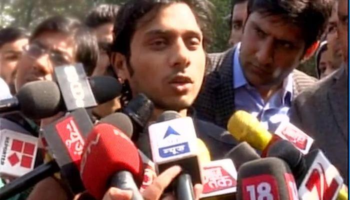JNU row accused blames &#039;Outsiders&#039; for anti-India slogans
