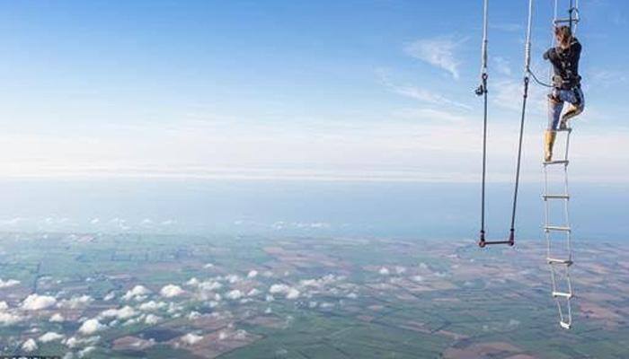 New Zealander Anna Cochrane aims for static trapeze world record – Watch