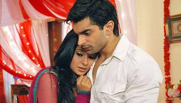 It's over! Karan Singh Grover, Jennifer Winget legally divorced