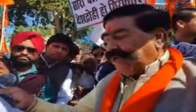 BJP MLA Gyandev Ahuja draws Amit Shah's ire for claiming 'JNU a hub for sex and drugs'