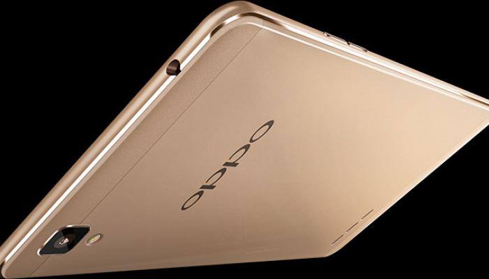 Oppo announces world`s fastest charging technology; now charge dead battery to 100% in 15 mins