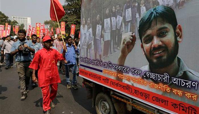 JNU row: Kanhaiya Kumar recounts ordeal, says lawyers beat him but police didn&#039;t do anything