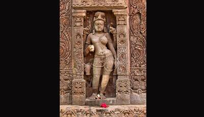 Symbolism behind Lord Shiva’s Ardhanarishwara form