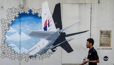US man tells how he found suspected MH370 debris