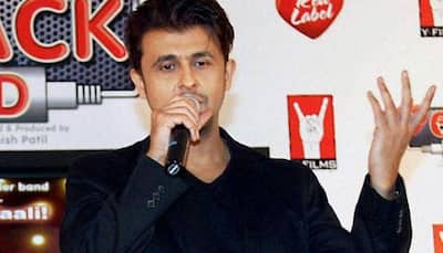 Sonu Nigam finds new love expression with 'First Date'!