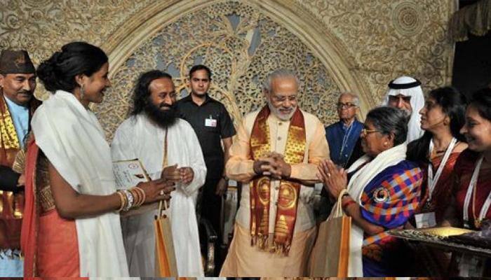 "Jai Hind, Pakistan Zindabad" is Sri Sri Ravi Shankar's new mantra for peace