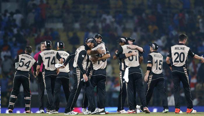 ICC World Twenty20: New Zealand stun &#039;favourites&#039; India by 47 runs in opening match