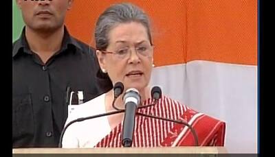 OMG! Sonia Gandhi says two years of 'UPA rule' has been a failure - Watch