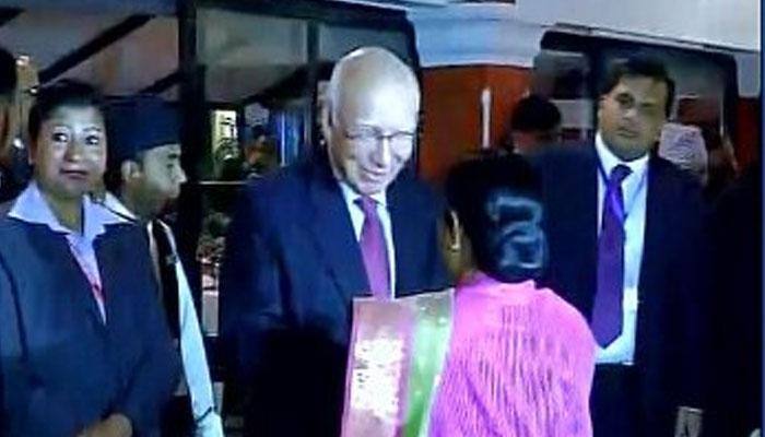 Sushma Swaraj meets Sartaj Aziz in Nepal's Pokhara before crucial SAARC meet