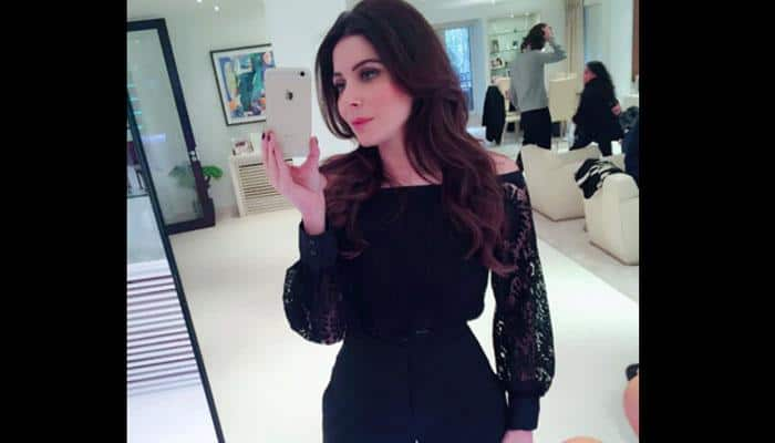 Kanika Kapoor wants to take up acting