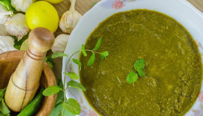 Recipe: How to make &#039;Green Chutney&#039;—Watch here!