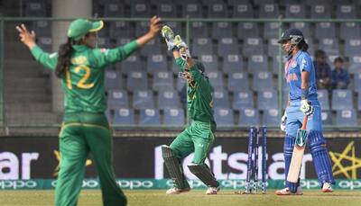 ICC World Twenty20: Pakistan eves defeat India by 2 runs via D/L method