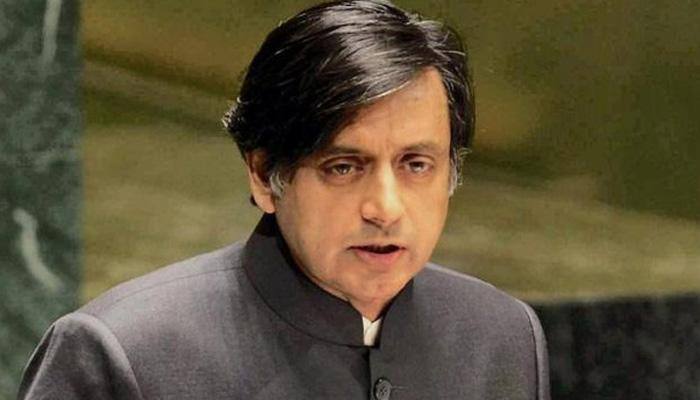Shashi Tharoor's remark likening Kanhaiya to Bhagat Singh draws BJP ire