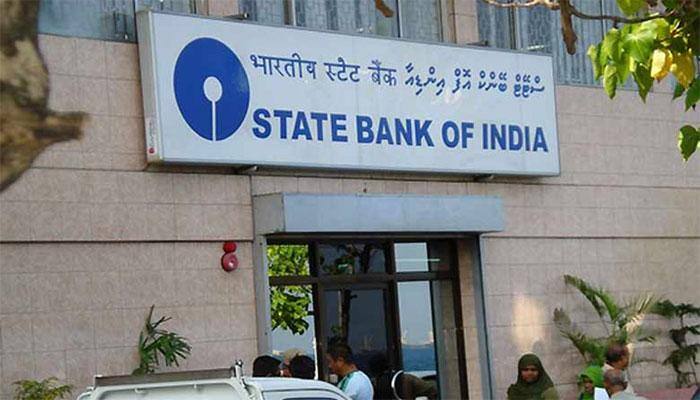 Banks to remain close for 6 straight days; ATMs likely to run out of cash