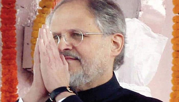 Delhi L-G Najeeb Jung lauds 'unprecedented' achievements of Kejriwal govt