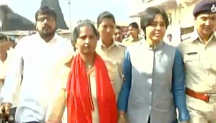 Activist Trupti Desai detained for entering Trimbakeshwar temple