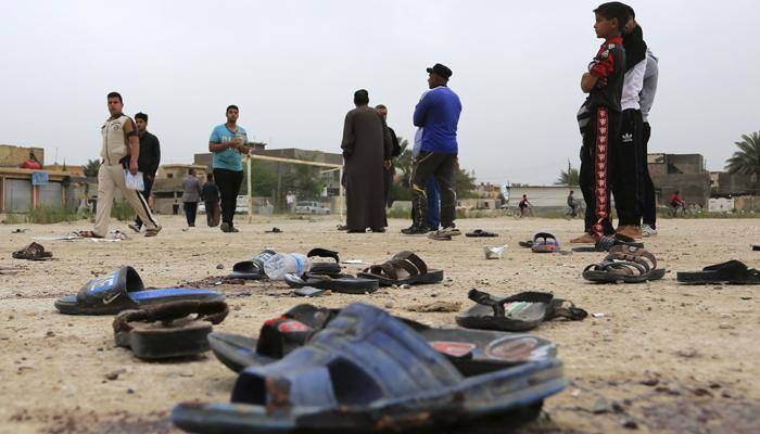 Iraq buries young victims of football pitch bomb carnage