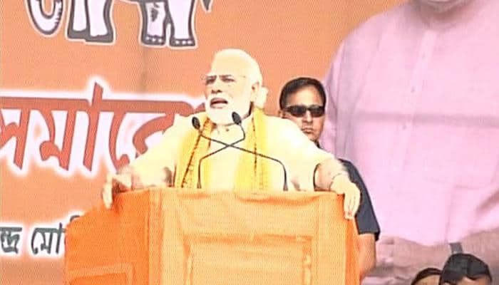 Strong wind of change will blow away Congress in Assam: PM Modi