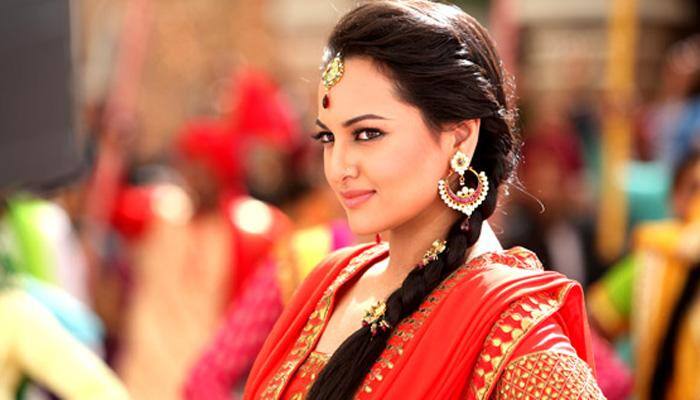 Know why social media trolls don't affect Sonakshi Sinha
