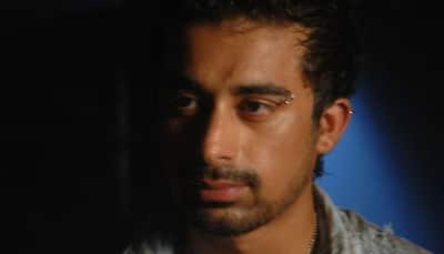 Rannvijay Singh excited to share screen space with father
