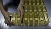 Gold price heads for biggest quarterly rise in nearly 30 years