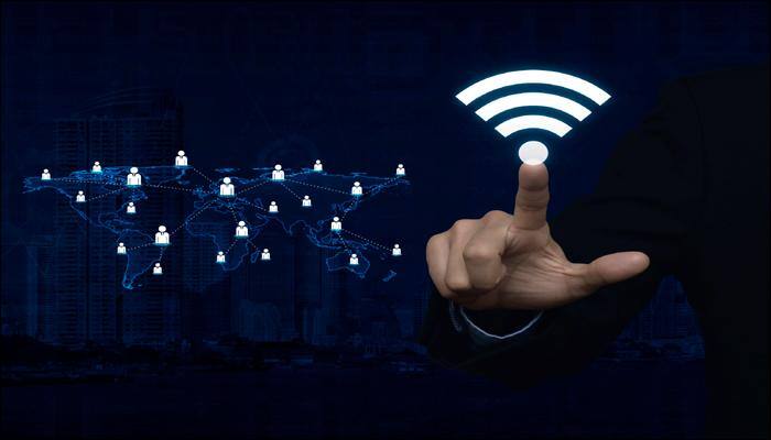 Watch: Boost your WiFi signal with this amazing hack!