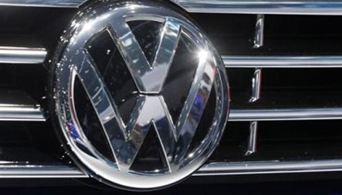 Volkswagen to spend about half a billion euros on digital trucks by 2020 Volkswagen to spend about half a billion euros on digital trucks by 2020