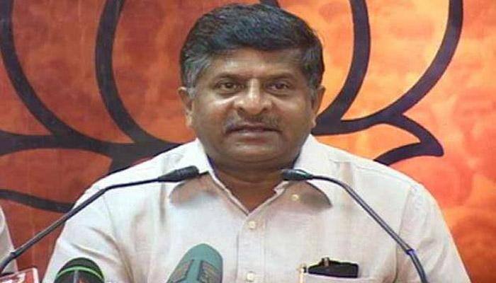 Apple exploring investment options in India: Ravi Shankar Prasad